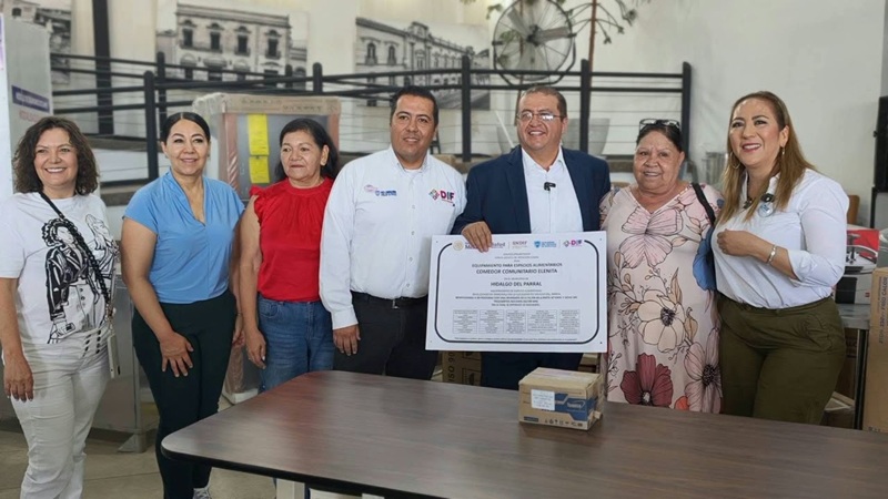 EQUIPA DIF ESTATAL TRES COMEDORES EN PARRAL