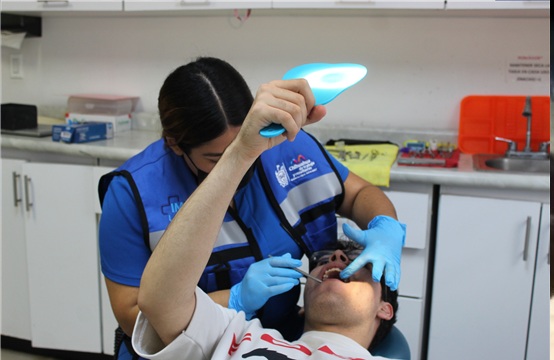 OFRECE IMPAS SERVICIOS DENTALES PARA TODA LA FAMILIA