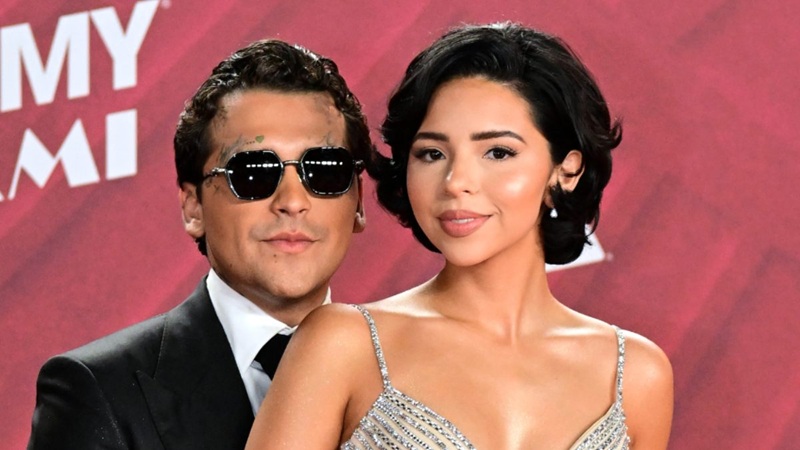 ANGELA AGUILAR Y CHRISTIAN NODAL ASISTIERON A LOS PREMIOS JUVENTUD