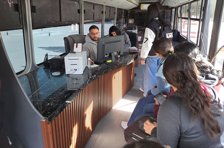 LLEVA JUÁREZBUS CAM MÓVIL AL CBTIS 128
