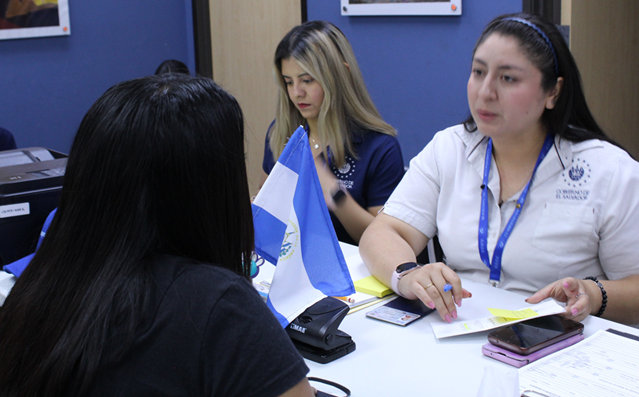 ACERCA GOBIERNO SERVICIOS DE IDENTIDAD, SALUD Y ORIENTACIÓN A PERSONAS MIGRANTES EN CIUDAD JUÁREZ