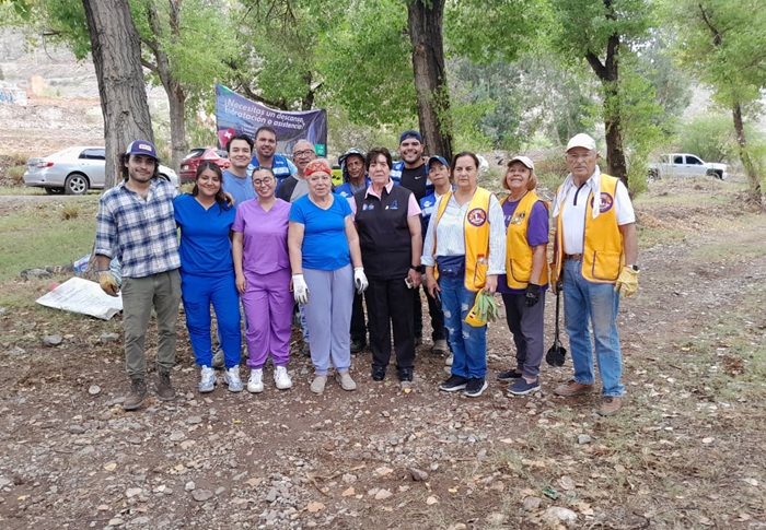 LUPITA BORRUEL PARTICIPO EN LA JORNADA DE LIMPIEZA DEL RIO SACRAMENTO