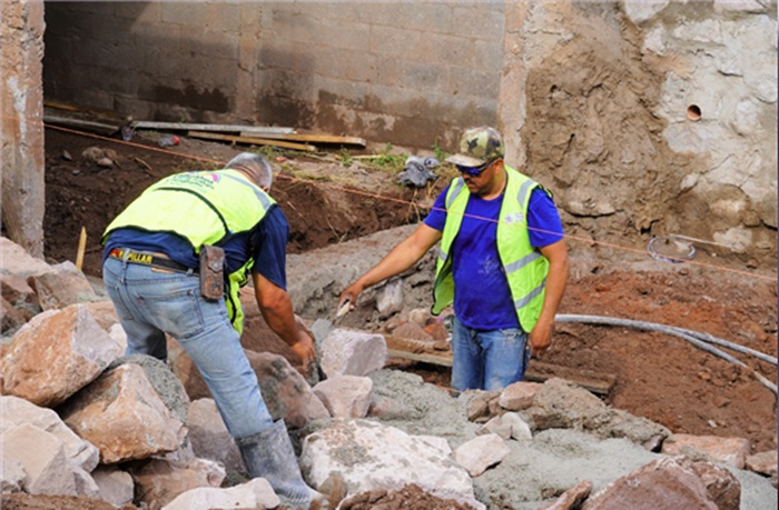 INICIA MUNICIPIO CONSTRUCCIÓN DE PUENTE VEHICULAR Y PAVIMENTACIÓN EN EJIDO LABOR DE TERRAZAS