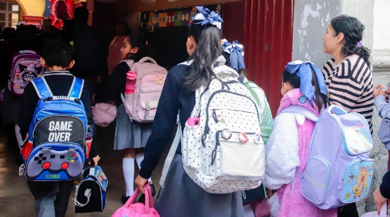 UN PUENTE OBLIGATORIO EN EL CALENDARIO ESCOLAR 2026-2027 DECRETA LA SEP