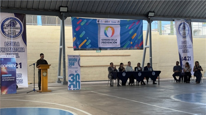 POLICÍA MUNICIPAL INICIA SEMANA DE LA PREVENCIÓN EN LA PREPARATORIA MAESTROS MEXICANOS