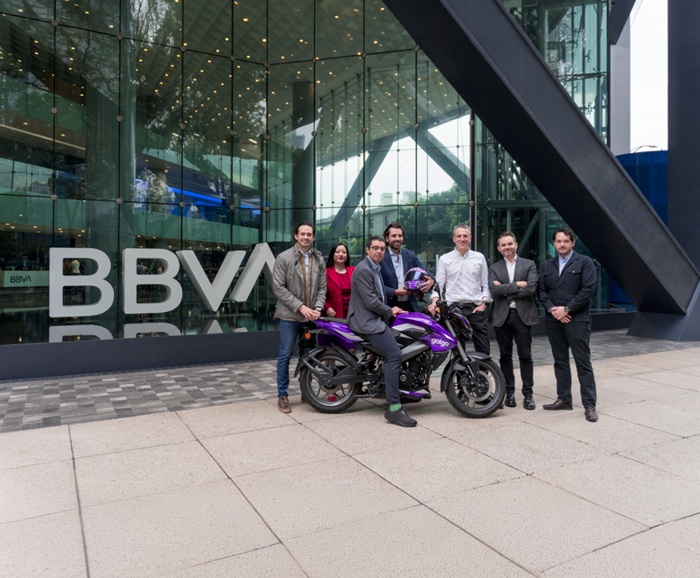 BBVA SPARK Y GALGO SELLAN ACUERDO POR 1,000 MDP PARA POTENCIAR LA MOVILIDAD EN MOTOCICLETAS