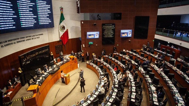 SENADO APRUEBA INICIATIVA DE REFORMA DE NACIONALIDAD ÚNICA Y LA TURNA A CONGRESOS ESTATALES