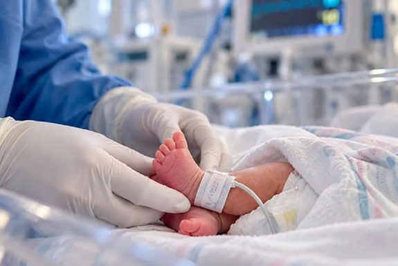 IMSS REVISA 77 UNIDADES DE CUIDADOS INTENSIVOS NEONATALES POR MUERTE DE RECIÉN NACIDOS EN GUADALAJARA.