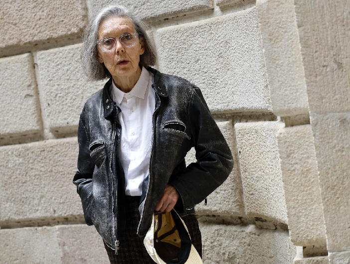 LA ESCRITORA CANADIENSE ANNE CARSON OBTUVO EL PREMIO NOBEL DE LITERATURA