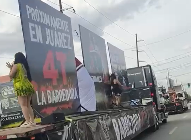 CARAVANA DE TRÁILERES RECORRE JUÁREZ CON MENSAJES CONTRA LA 4T Y CRUZ PÉREZ CUÉLLAR