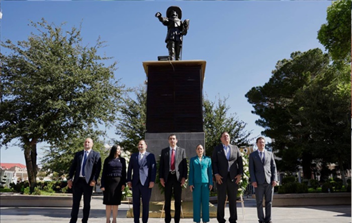 RECONOCE ALCALDE EL 317 ANIVERSARIO DE CHIHUAHUA CAPITAL CON GUARDIA DE HONOR