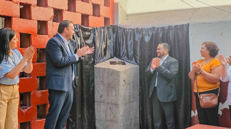 JORGE ALDANA ACOMPAÑA EL ARRANQUE DE LOS FESTEJOS POR EL 122 ANIVERSARIO DE LA PRIMARIA MARÍA DE JESÚS BEJARANO 2040