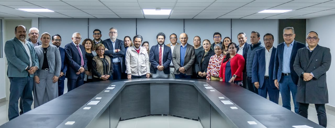 INCREMENTO SALARIAL DEL 8% Y MEJORA DE CONDICIONES DE TRABAJO Y ATENCIÓN A DERECHOHABIENTES.